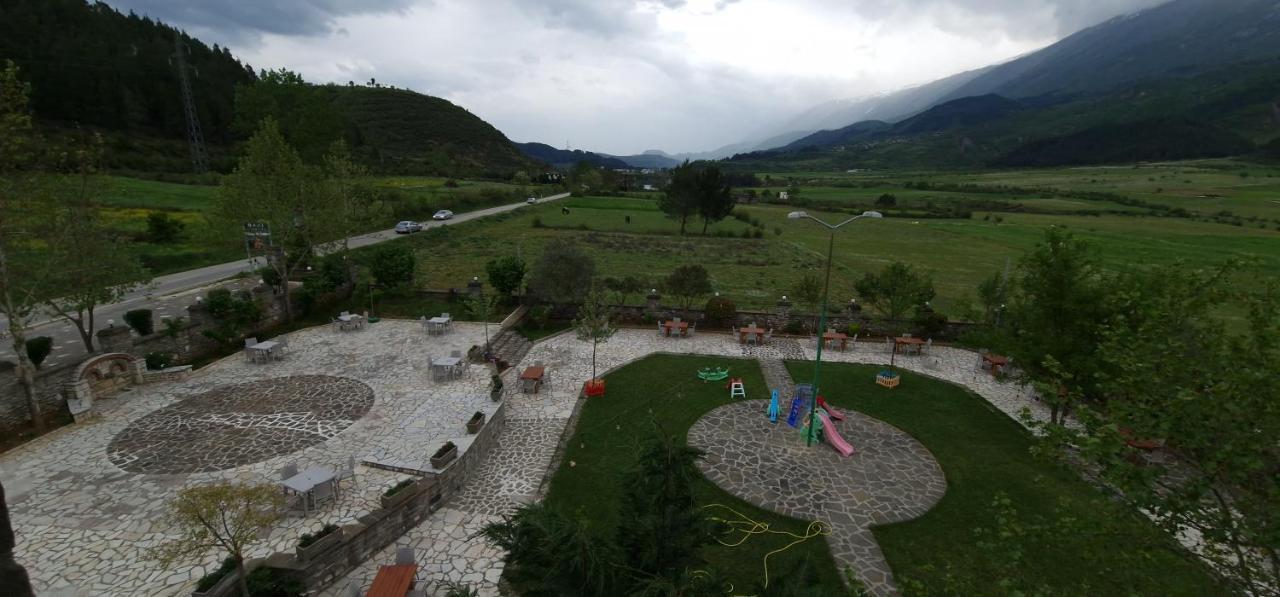 Kutal Park Inn Hotel Permet Exterior photo